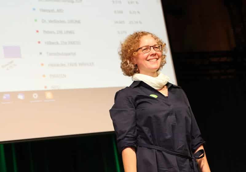 Julia Verlinden bei der Wahlparty nach der Bundestagswahl