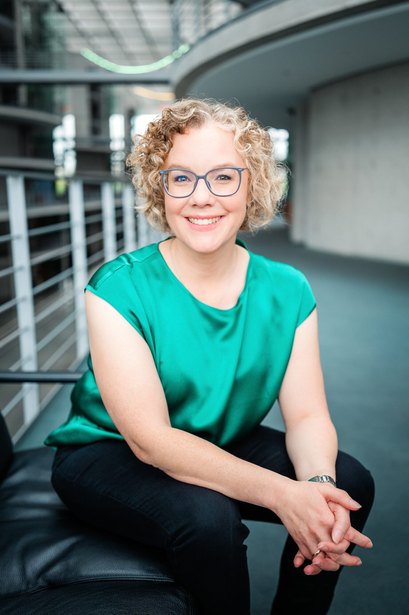 2024_Julia-Verlinden_Portrait-3_L1030197_LOW_RES