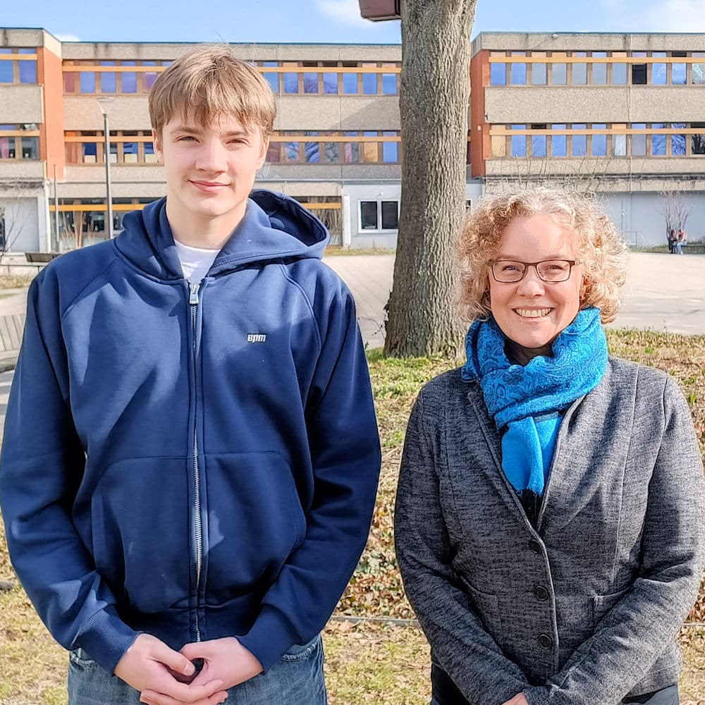 230405_PPP-Jakob-Busse_Julia-Verlinden_114220_quadrat
